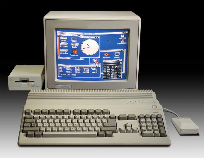 Commodore Amiga Wikipedia Commons e