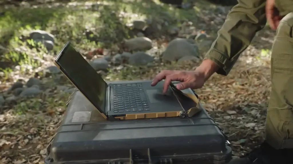 Anduril and Qualcomm Plan U.S.-Assembled Military Laptop